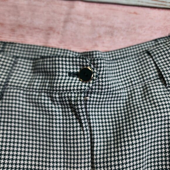 Tail Womens Size 14 Green Houndstooth Golf Shorts With Wailea Maui Embroidery - Picture 9 of 11